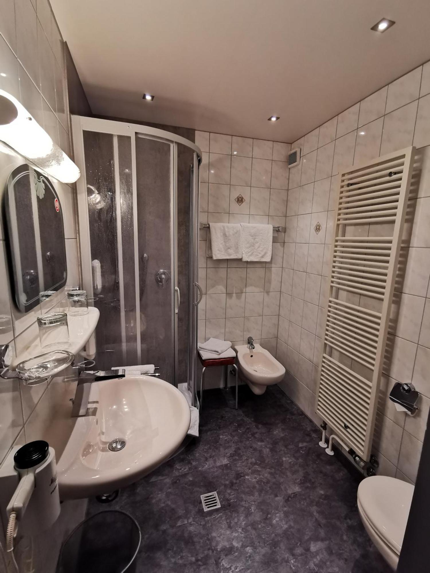 Landgasthof Scheubel Gremsdorf Dış mekan fotoğraf
